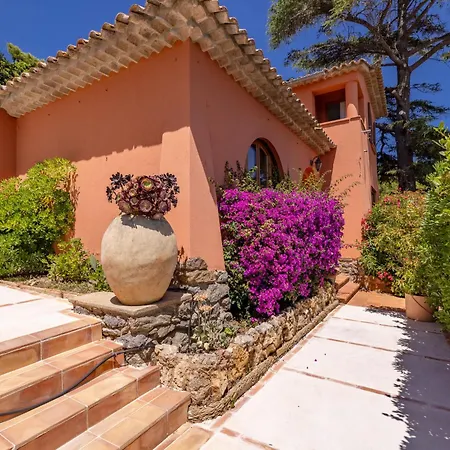 Vila Floralies By Interhome